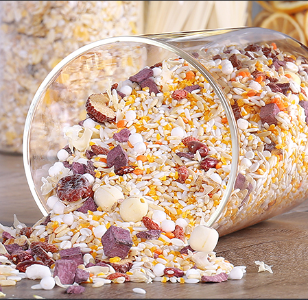 Supplier Wide Mouth Round Borosilicate Airtight Kitchen Tea Pasta Food Spice Glass Storage Jar Containers with Lid