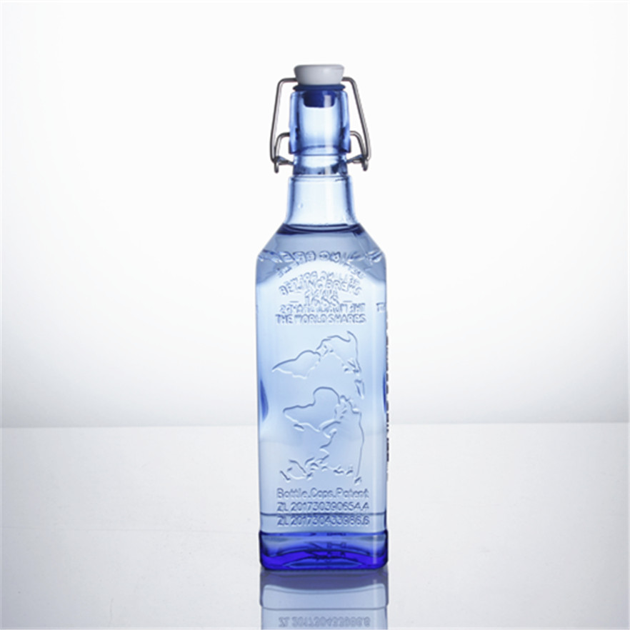 Swing cap 500ml 750ml transparent square engraved spirits beverage glass bottles