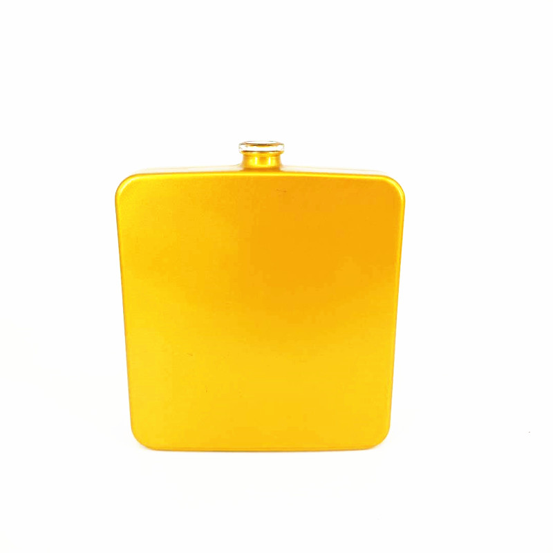 The new aroma diffuser reed glass bottle factory direct sale crimp bottle with rattan sticks