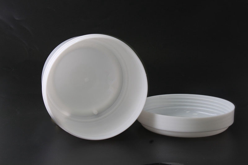 The new screw top cover packaging white cosmetic jar, cream bottle for body lotion