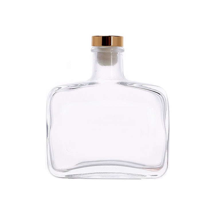 Thick 200ml 350ml Wide Rectangle Clear Reed Diffuser Bottle With Shiny Gold Wadded Cap Wooden Cork And Rattan Stick