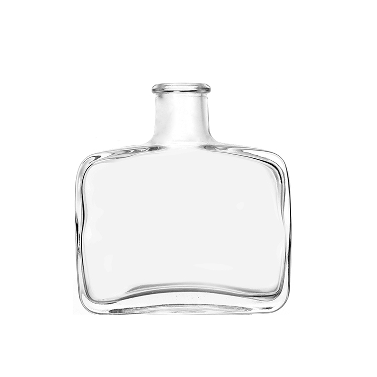 Thick 200ml 350ml Wide Rectangle Clear Reed Diffuser Bottle With Shiny Gold Wadded Cap Wooden Cork And Rattan Stick