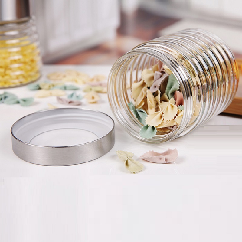 Tin cans manufacturer luxury candy jar round airtight food storage container 2oz jars with lids