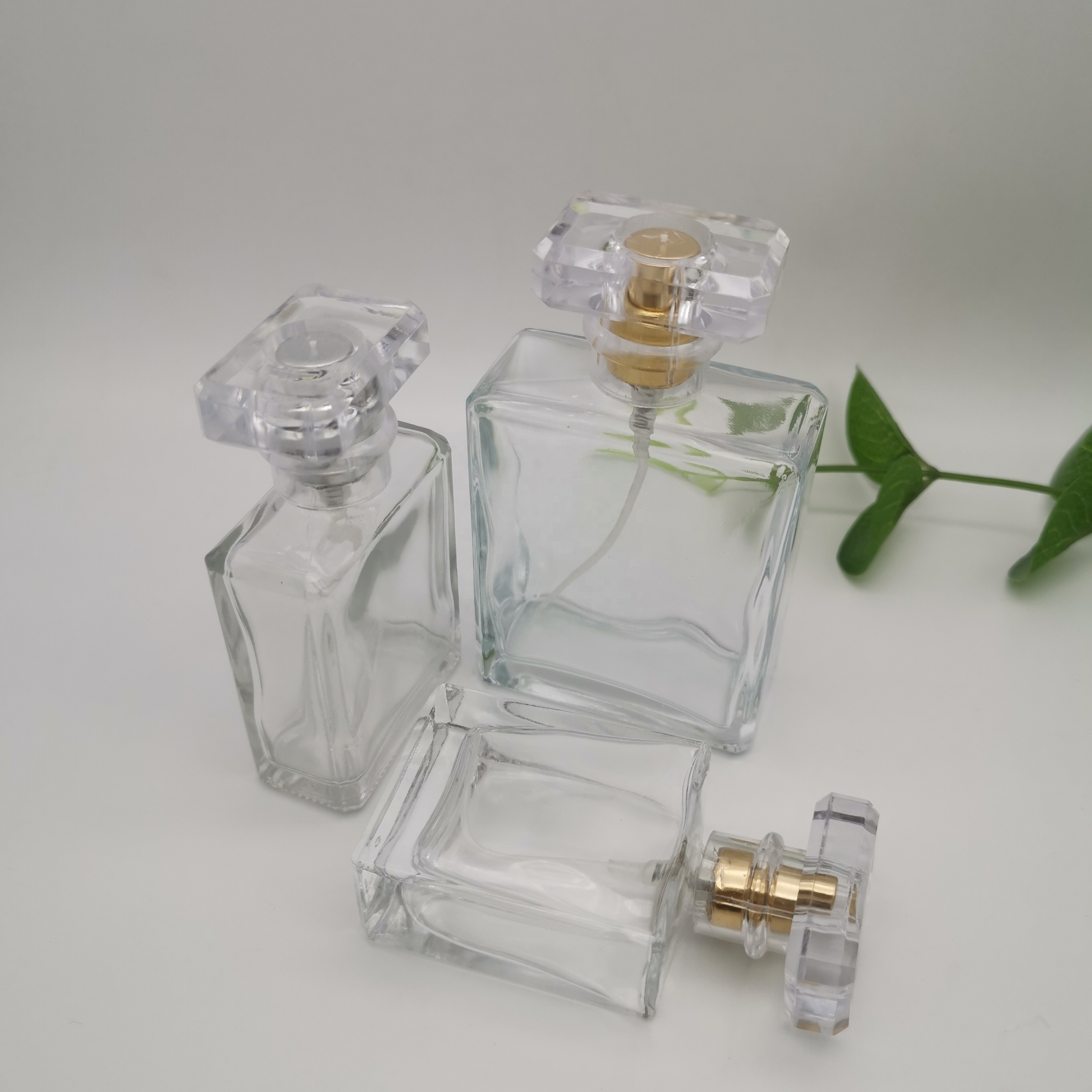 Top Quality Best Sellling Square Clear Perfume Bottle Spray Wholesale Made In China