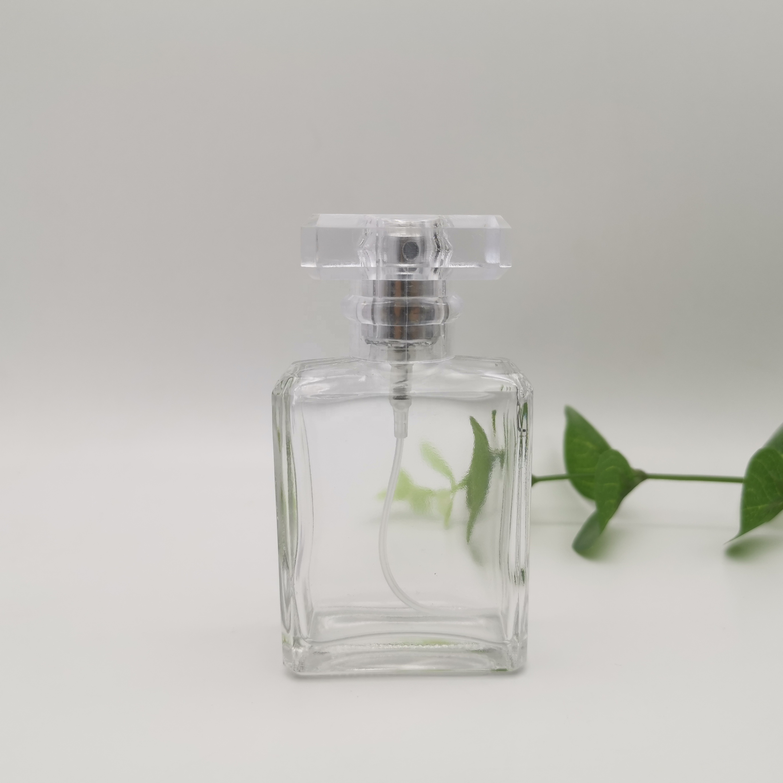 Top Quality Best Sellling Square Clear Perfume Bottle Spray Wholesale Made In China
