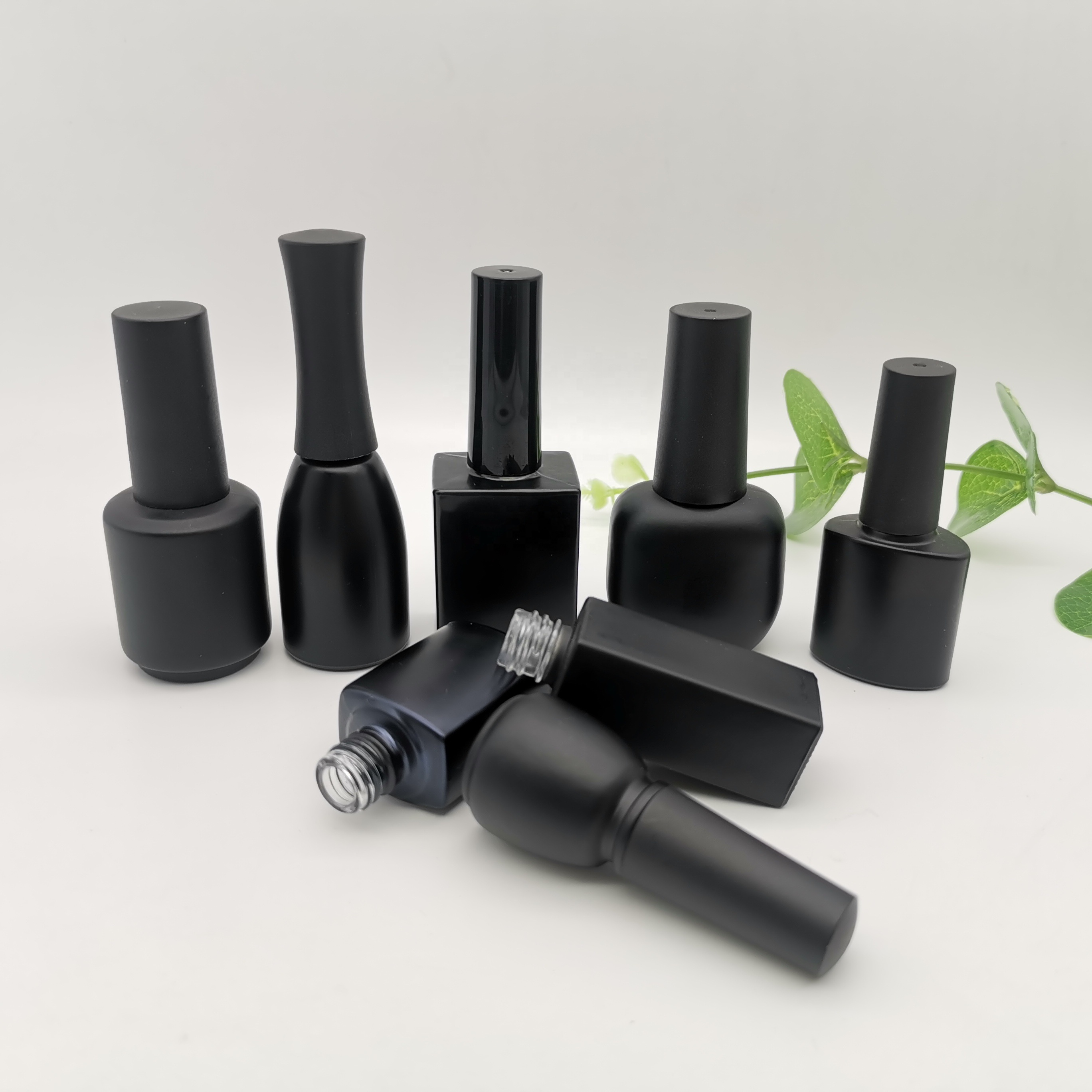 Top Quality Matt Black Gel Nail Polish Bottle High Quality nail polish black cap