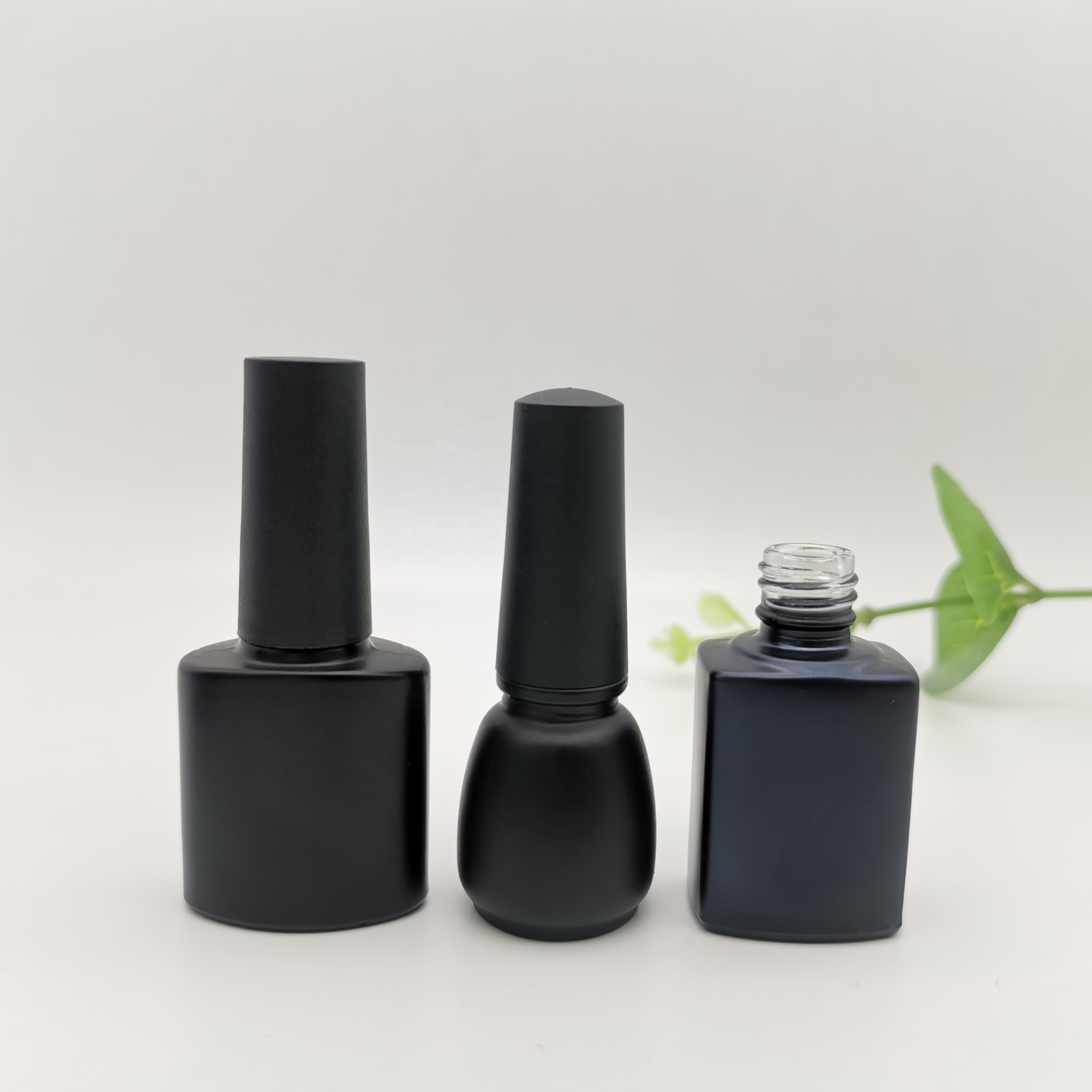 Top Quality Matt Black Gel Nail Polish Bottle High Quality nail polish black cap