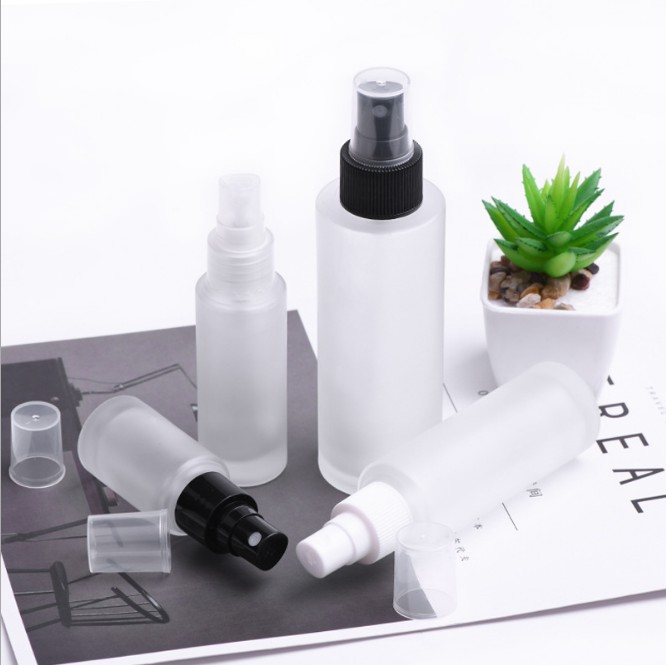 Top quality 100ml cosmetic toner fine mist spray bottle glass frosted perfume bottle