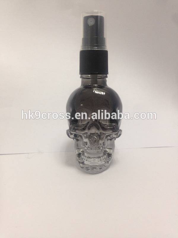 Top quality 30ml perfume bottle lotion skull shaped spray bottle