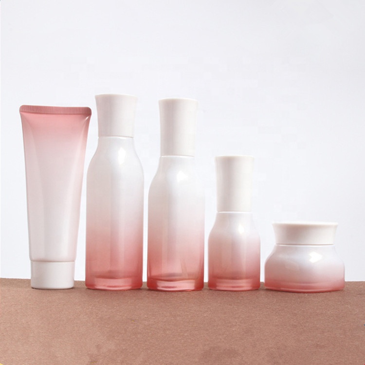 Top quality luxury pink cosmetic glass bottle set