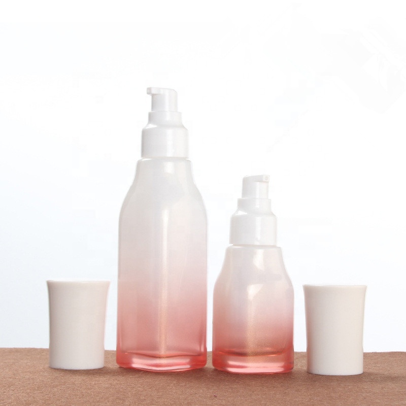 Top quality luxury pink cosmetic glass bottle set