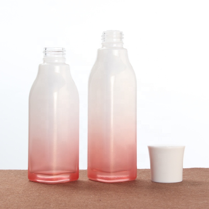 Top quality luxury pink cosmetic glass bottle set