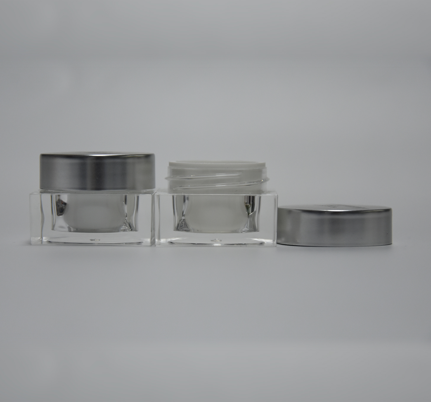 Transparent 5g Acrylic Mini Cream Jar Square Plastic Cosmetic Jar for Eye Cream Cosmetic Sample Packaging Container Plastic Jar