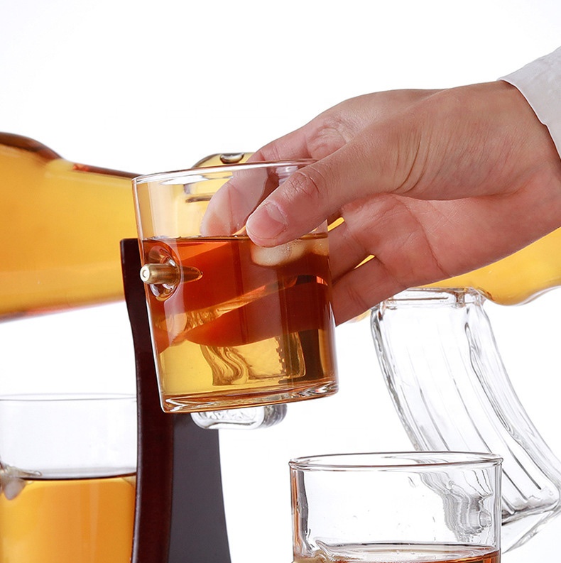 Transparent AK 47 Gun Shaped Tequila Glass Liquor Vodka Bottle for Whiskey Gun Decanter Set
