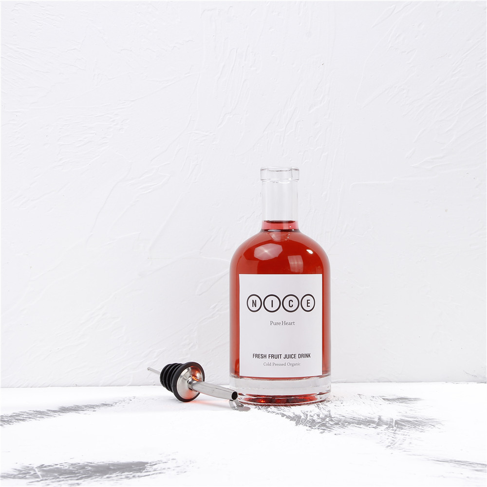Transparent Popular Vodka Glass Bottle Wine Packaging Bottles With Wine Pourer