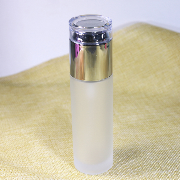 Transparent round pressed liquid foundation bottle emulsion packaging glass bottle