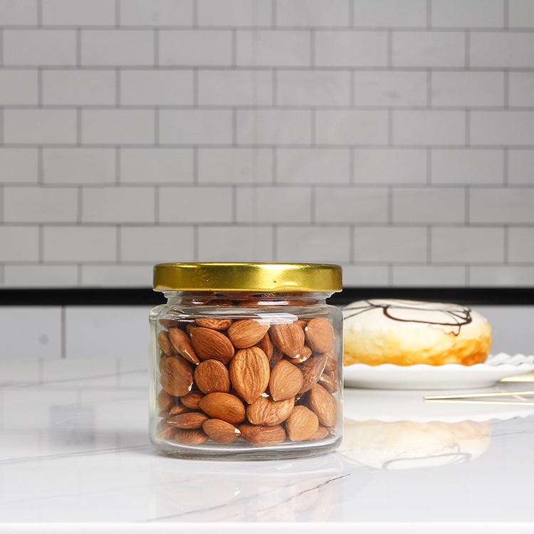 Transparent round shape wide mouth Spice Jars honey jam jelly glass Storage Jar with metal lid