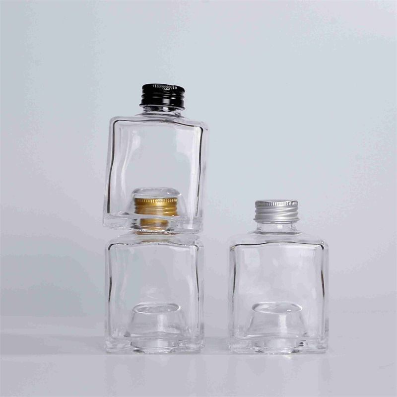 Travel Bottle with Storage Compartment Heavy Glass / 2021new Design Glass Wine Bottle Storage Bottles & Jars Screw Metal Lid