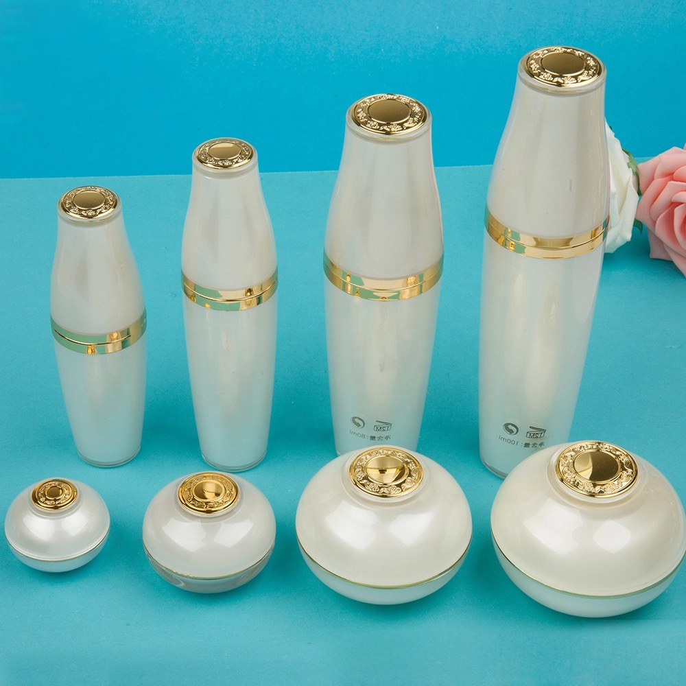 Trending Items 5G 10G 30G 50G 30Ml 50Ml 80Ml Acrylic Dispenser Bottle Set Spray
