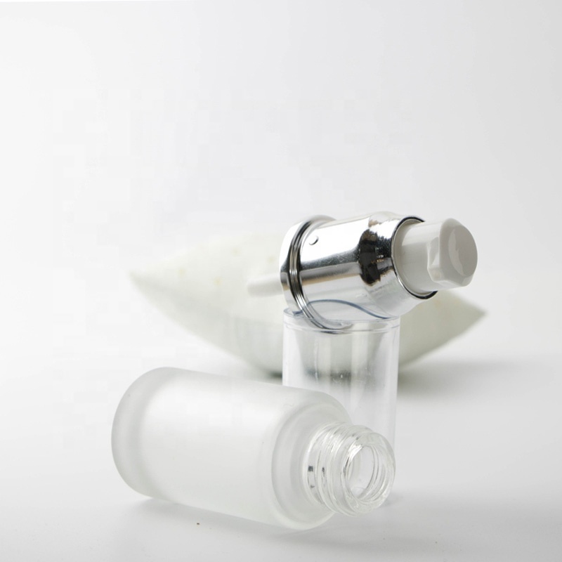 Trending products 20ml luxury airless lotion pump 30ml frosted lotion gel glass bottle