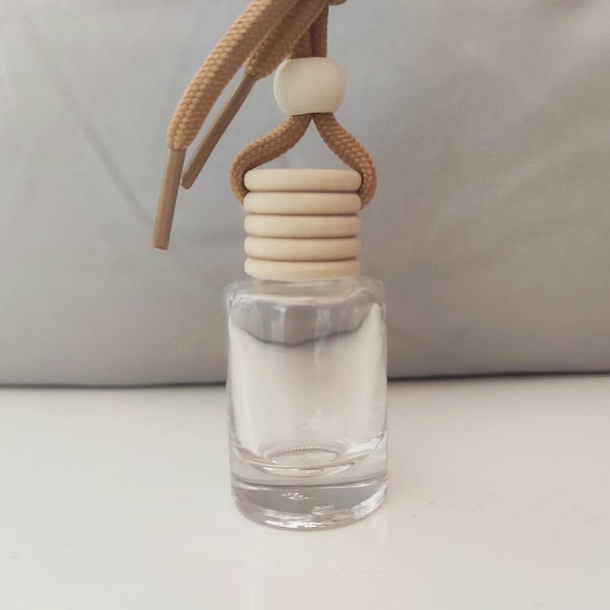 Tubular frosted hanging diffuse car bottles square car bottle