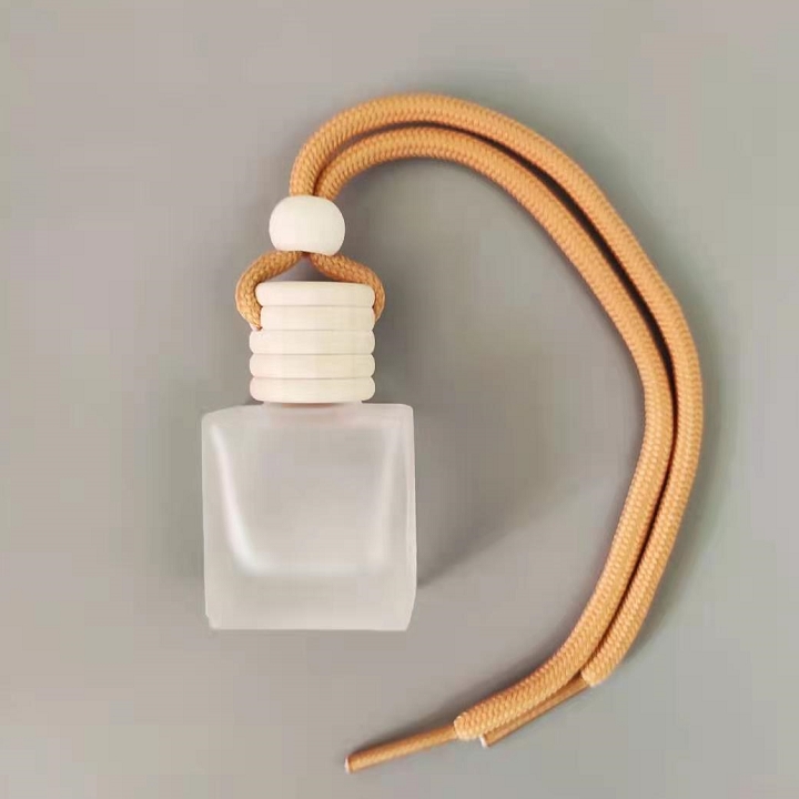 Tubular frosted hanging diffuse car bottles square car bottle