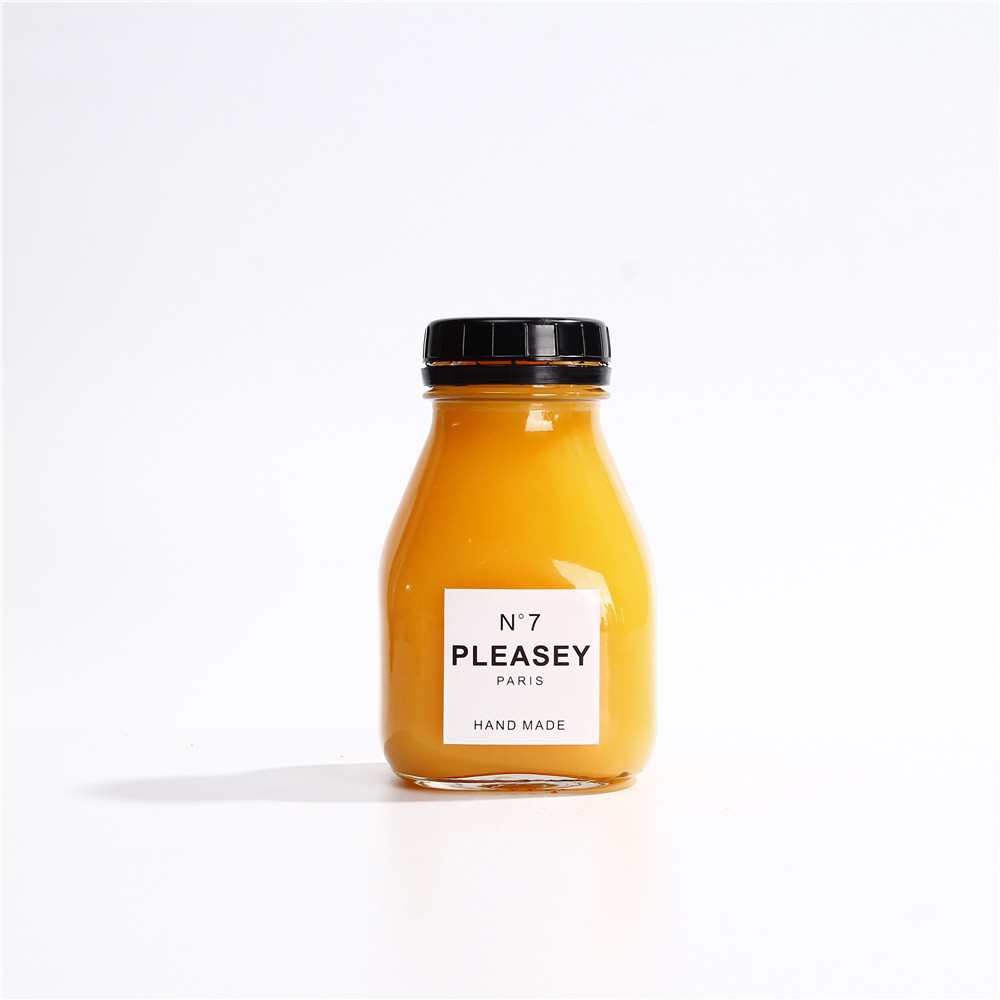 Unique Clear Square Empty Ice Tea / Juice Bottles Glass 300ml With Screw Cap