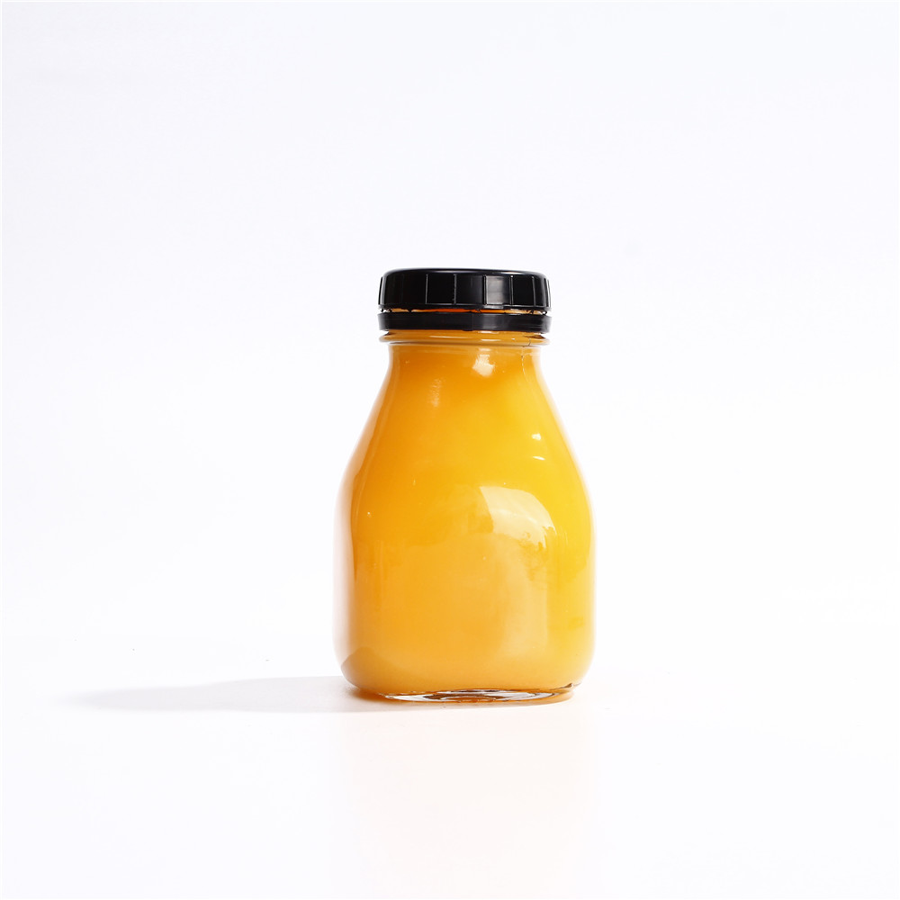 Unique Clear Square Empty Ice Tea / Juice Bottles Glass 300ml With Screw Cap