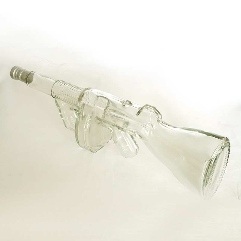 Unique design 750ml glass wine bottle liquor bottle whiskey decanter