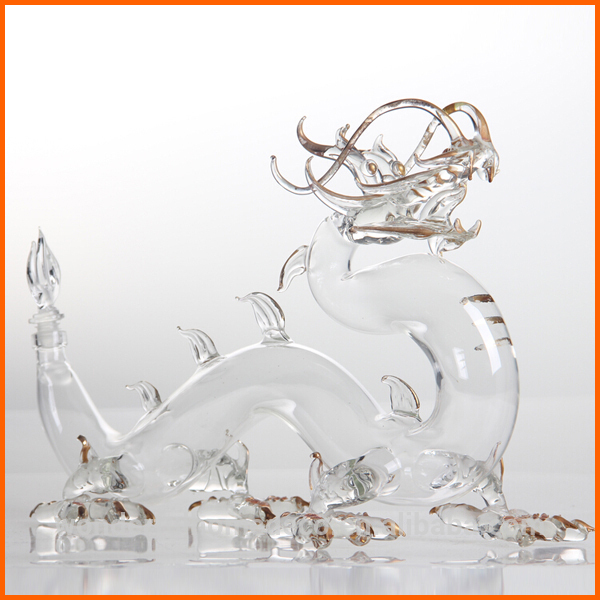 Unique liquor glass bottle clear dragon bull horse shape glass bottle 750ml