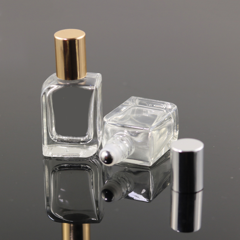 Unique shape 10 ml square roll on bottle glass perfume roller bottle (NRB07A)