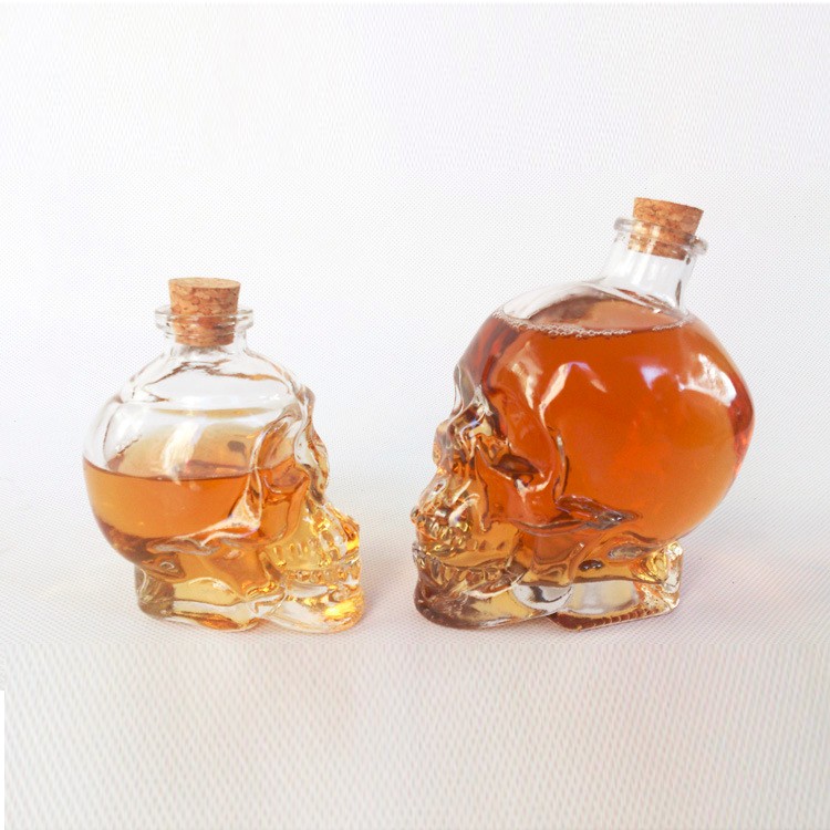 Unparalleled skull shape clear glass liquor bottles 140ml/400ml/750ml vodka brandy whisky good spirit bottles with cork