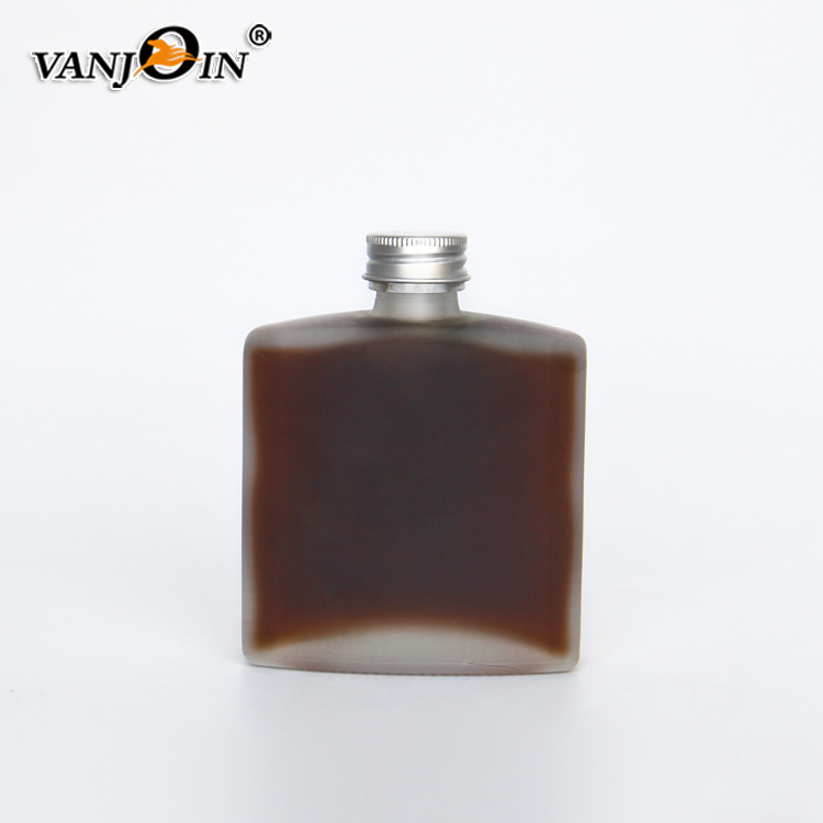 Vanjoin 100ml 200ml 250ML Flat Glass Bottle Cold Drip/ Brew Coffee Hip Flask Glass Bottles with Logo Printing and Metal Lid