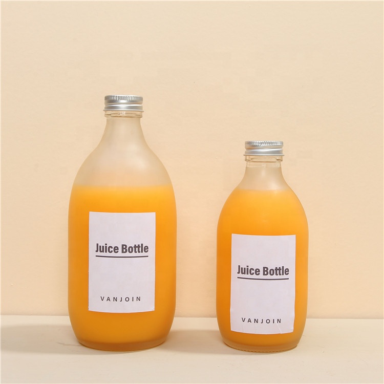 Vanjoin 2021 Beverage Bottles 250ml 300ml 350ml 500ml Frosted Clear Glass Soft Drink Bottle With Screw Aluminum Cap