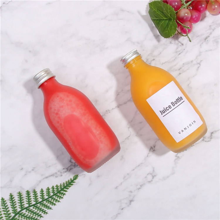 Vanjoin 2021 Beverage Bottles 250ml 300ml 350ml 500ml Frosted Clear Glass Soft Drink Bottle With Screw Aluminum Cap