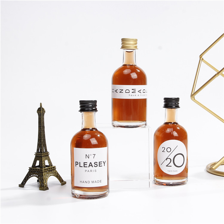 Vanjoin 50ML Mini Glass Bottles Small Neck Width Liquor Bottles with Screw Cap