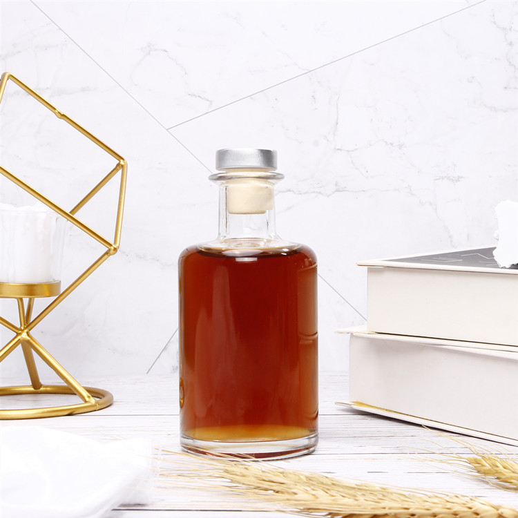 Vanjoin Custom 100ml 200ml Glass Bottle For Spirit Wine With Cork Lid