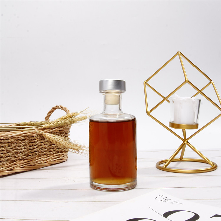 Vanjoin Custom 100ml 200ml Glass Bottle For Spirit Wine With Cork Lid