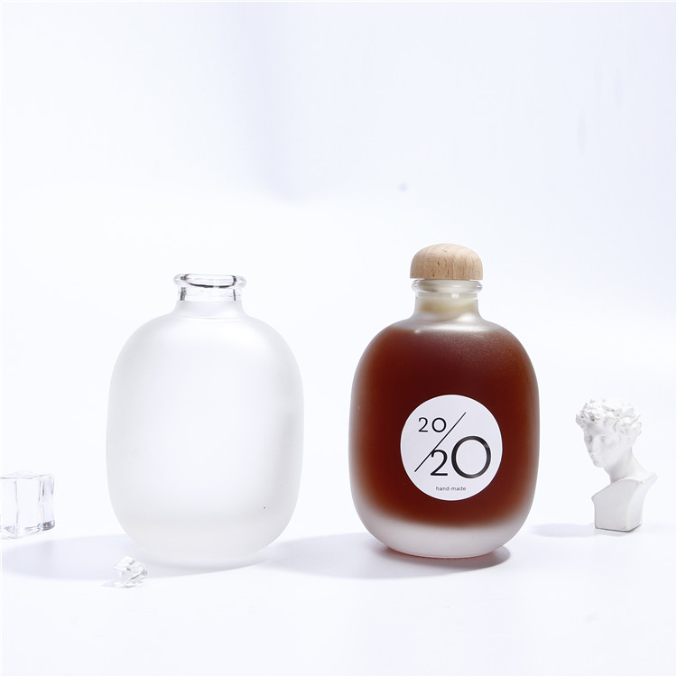 Vanjoin Frosted Glas Bottl Squat Round Shaped 250 ml 500 ml Liquor Fruit Wine Alcohol Glass Bottle With Cork
