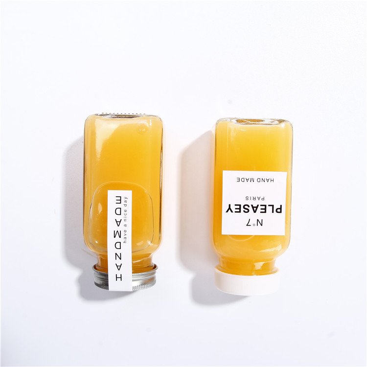 Vanjoin Handhold Small Glass Bottles Cold Brew Juice Coffee 2oz 60ml Clear Mini Bottle Glass Shot With Screw Caps