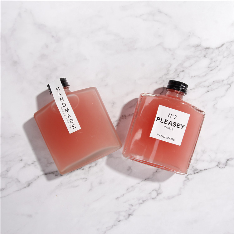 Vanjoin OEM frosted liquor spirit glass bottles 100ml 200ml 250ml empty glass bottle for fruit wine