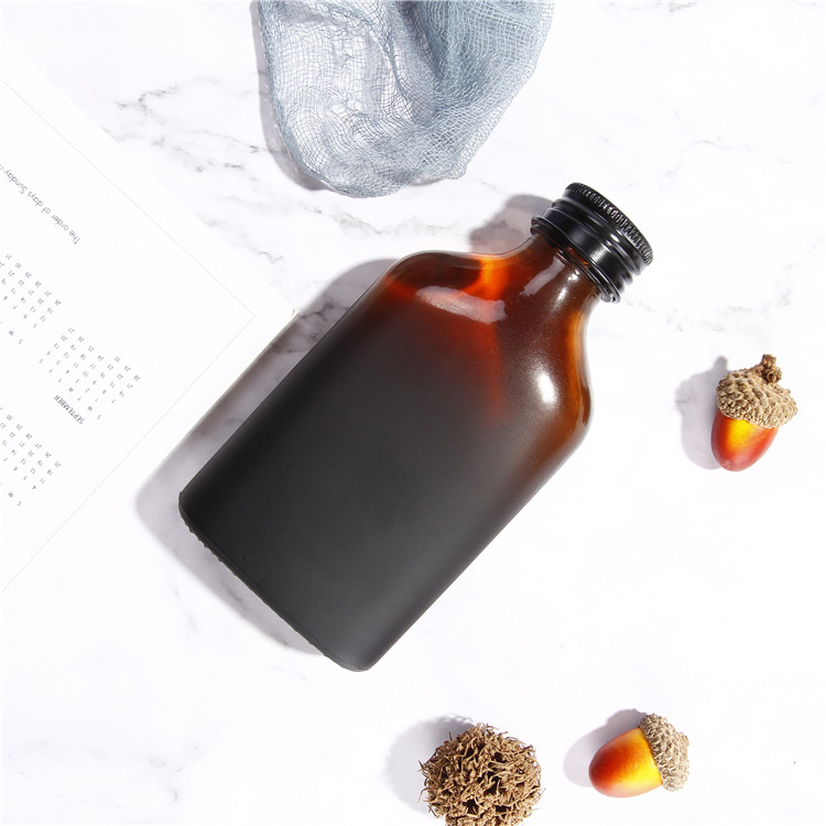 Vanjoin custom gradient spray color glass bottle flat flask 200 ml bottles for liquor
