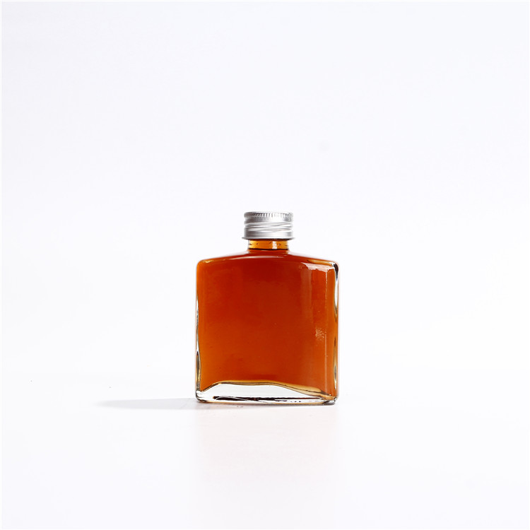 Vanjoin custom printing square flat glass bottles liquor spirits 100ml 200ml 250ml empty glass bottle with lid