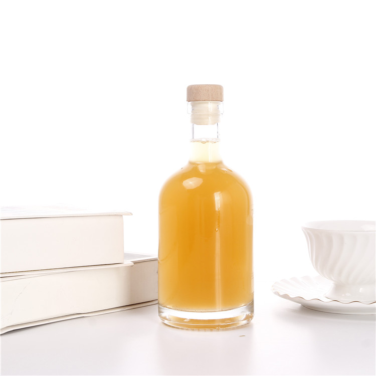 Vanjoin wholesale Empty Clear 100ml 375ml 500ml 750ml Glass Vodka Whisky Liquor Bottles With Cork