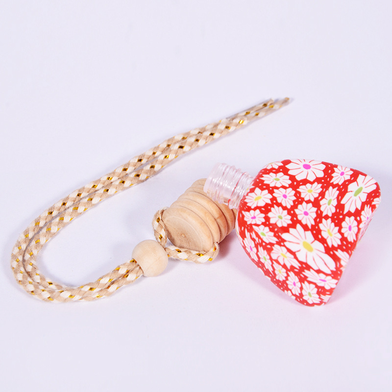 Various Designs Empty Polymer Clay Air Freshener Glass Bottles 10-15ml Refillable Car Hanging Glass Bottle for Car Diffuser Use
