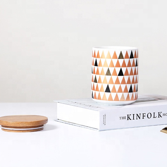 Various sizes ceramic wholesale custom eco friendly kitchen jars with bamboo lid manufacturers