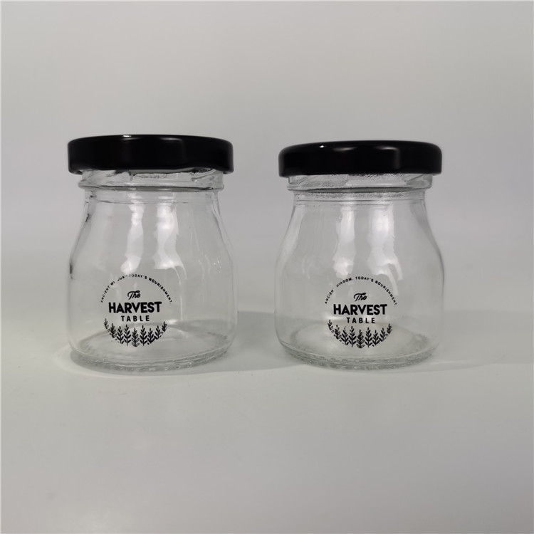 Very cute mini jar,cheap small glass pudding jar with metal lid 50ml
