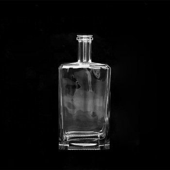 Whiskey Decanter Square Hand-Blown Glass Container 750ml Spirit Bottle