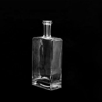 Whiskey Decanter Square Hand-Blown Glass Container 750ml Spirit Bottle