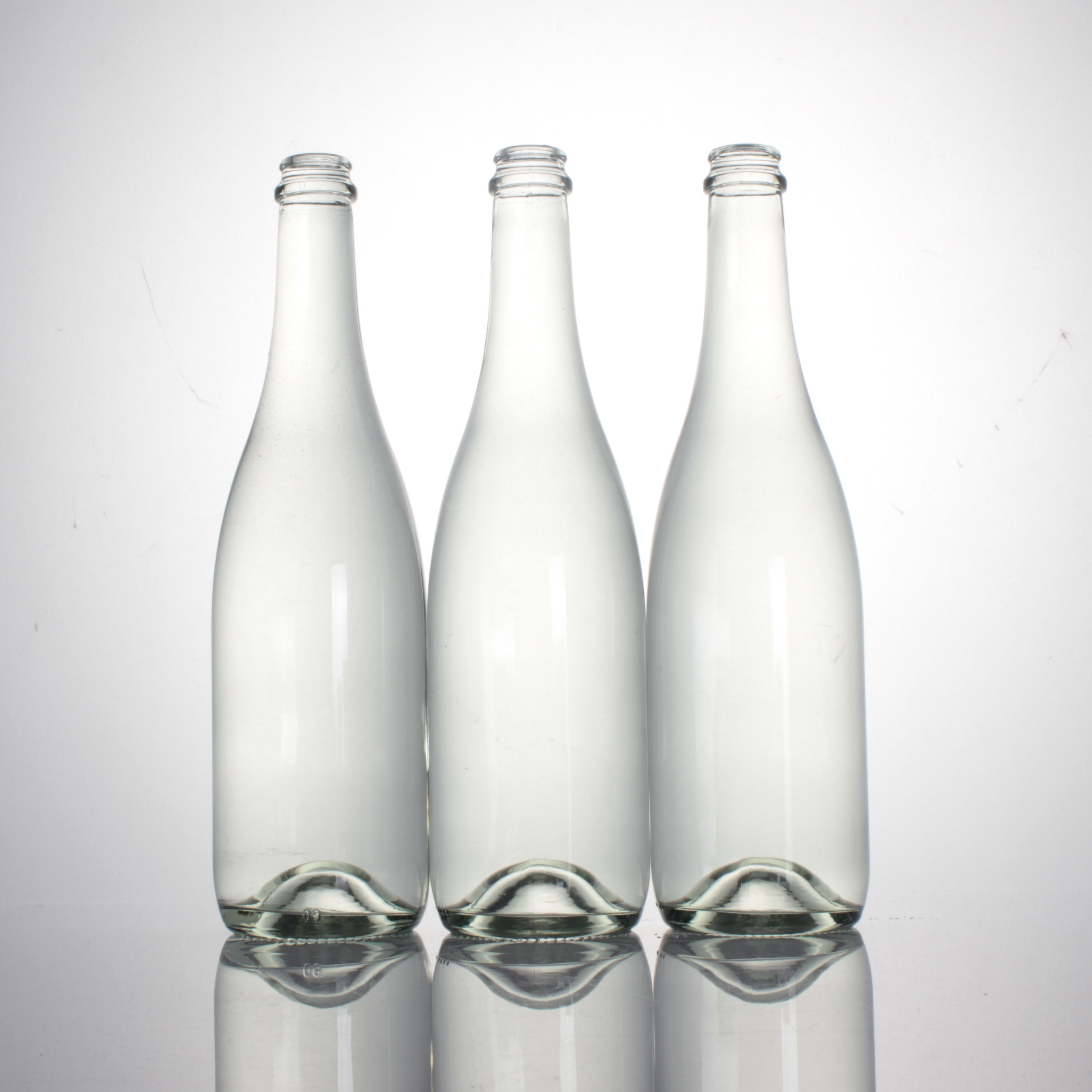 Whisky Rum Liquor Alcohol Spirit Glass Bottle Champagne Stock 750ml Vodka SPIRITS Clear Screw Cap Round 750 Ml High Flint Wine